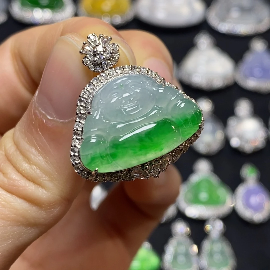 翡翠吊坠(不含链)18K金镶嵌佛