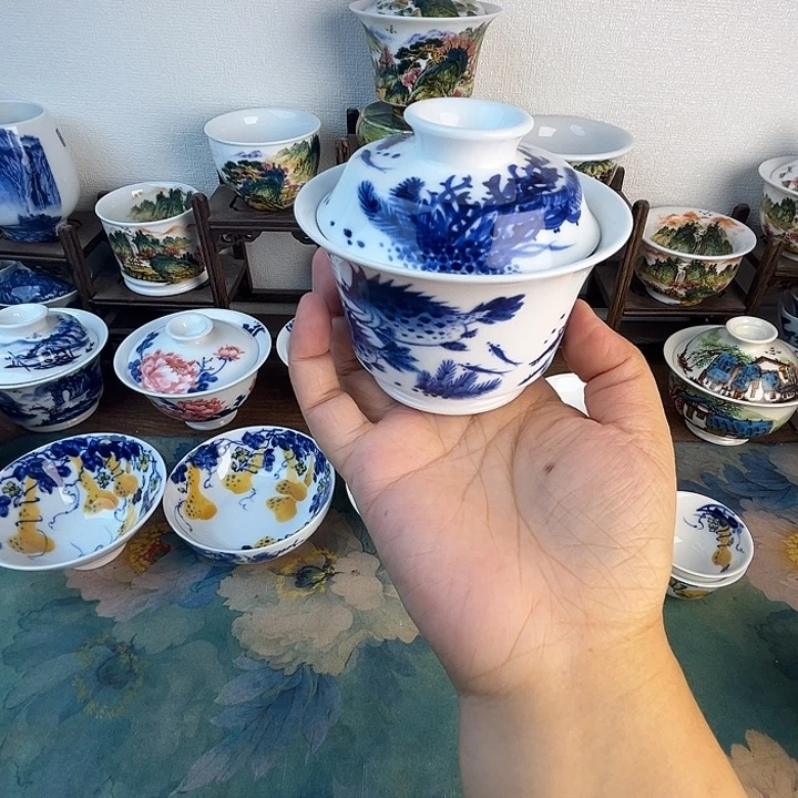 忠意堂釉下彩鱼藻盖碗微瑕不退