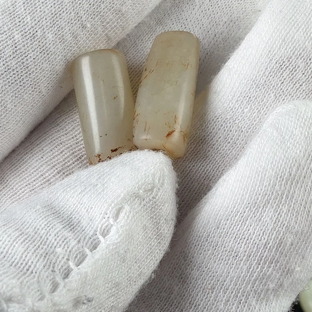 颈饰未镶嵌和田玉（糖玉）幽*客