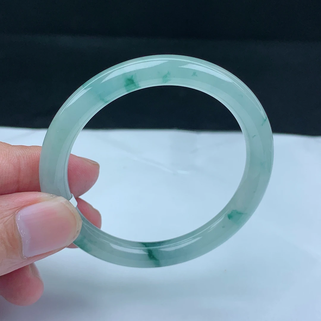 天然缅甸翡翠Ａ货手镯冰种飘花50.8圈口圆条手镯