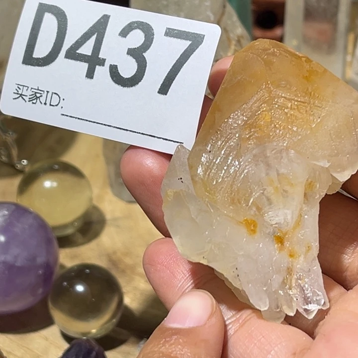 ****未镶嵌珠宝半成品水晶默认微瑕