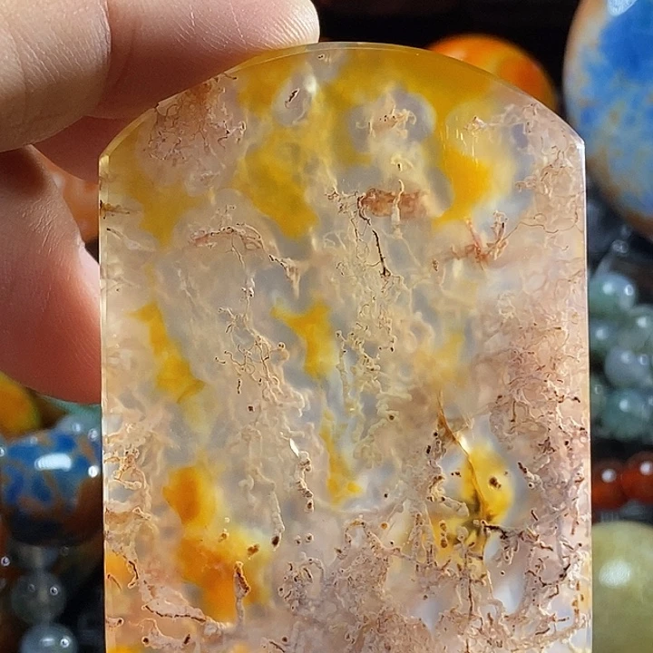 正***存玛瑙/玉髓未镶嵌颈饰