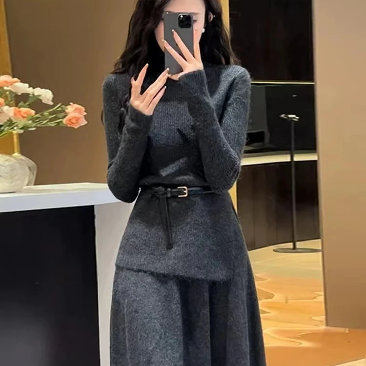 小个子韩系穿搭连衣裙子女早秋季2024新款法式气质高级感套装长裙