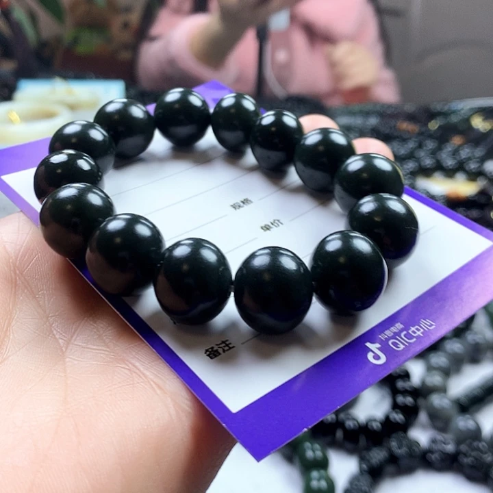 未镶嵌手串和田玉