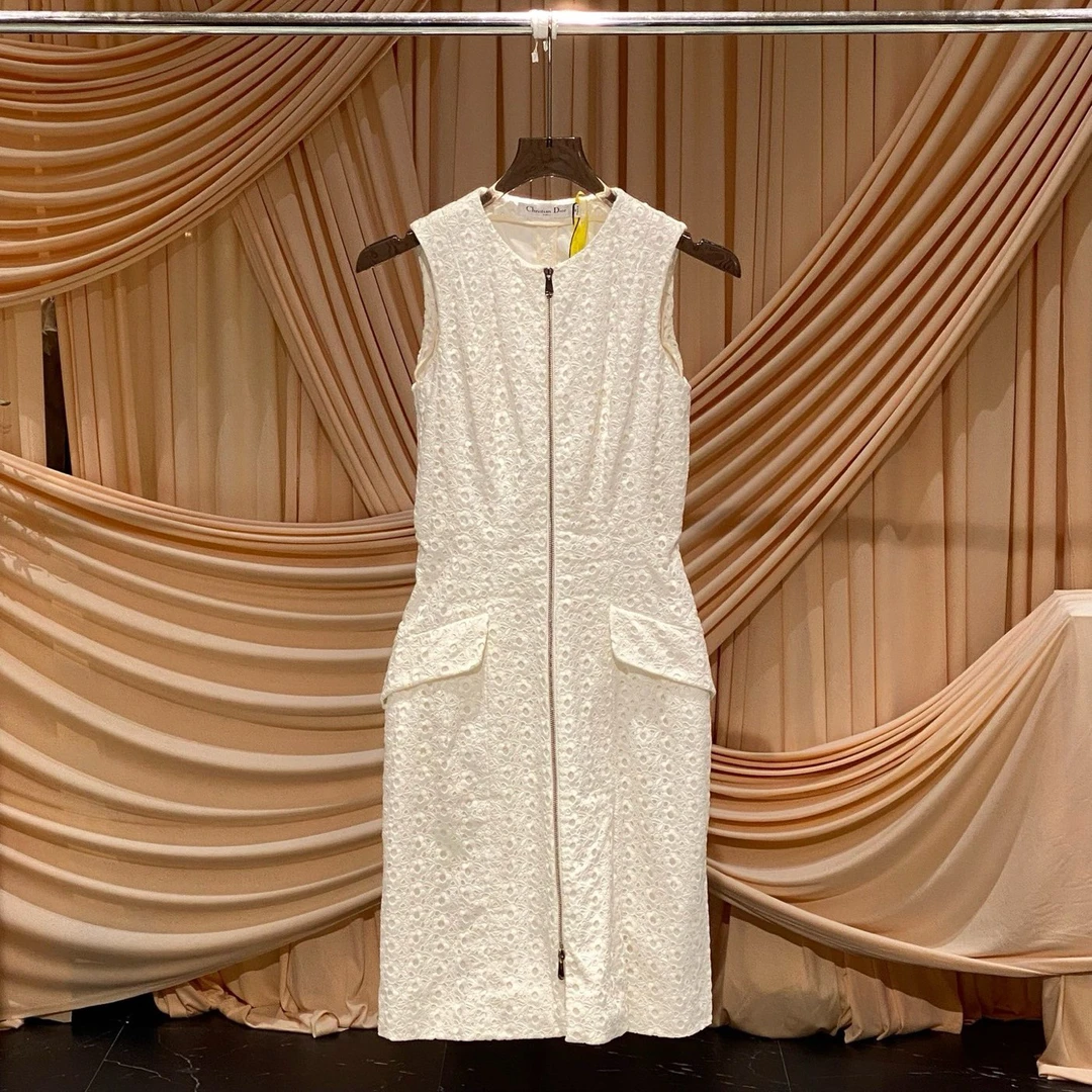 99新 DIOR/迪奥 Dior迪奥白色编织无袖长款连衣裙/36码/JM37223
