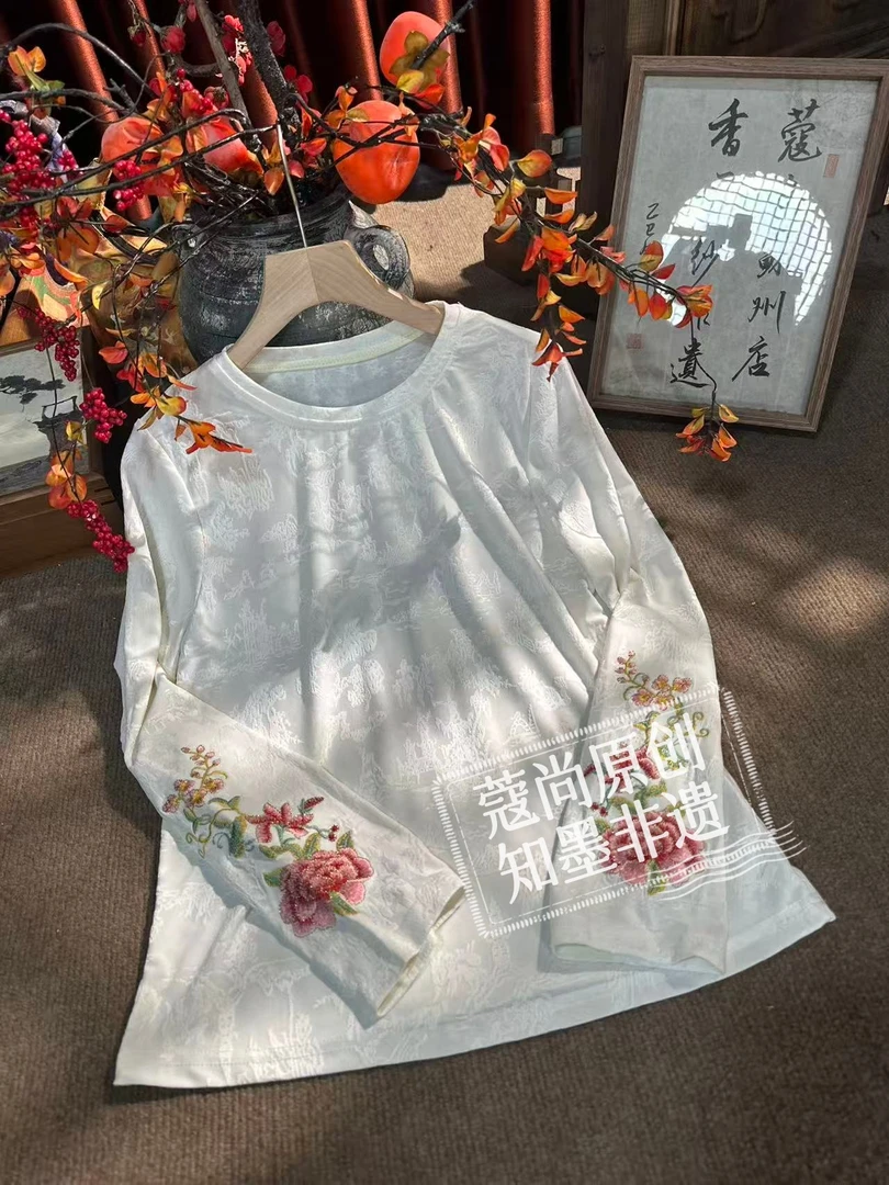 冬季新款新中式国风宽松显瘦圆领提花牡丹绣花袖打底上衣