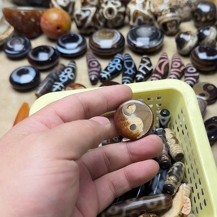 玛瑙/玉髓未镶嵌珠宝半成品32