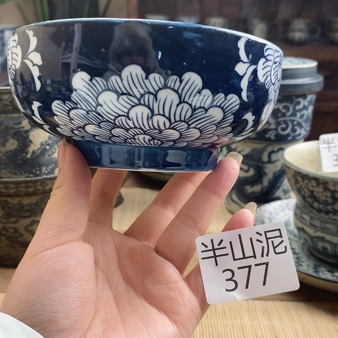 手工手绘青花陶瓷