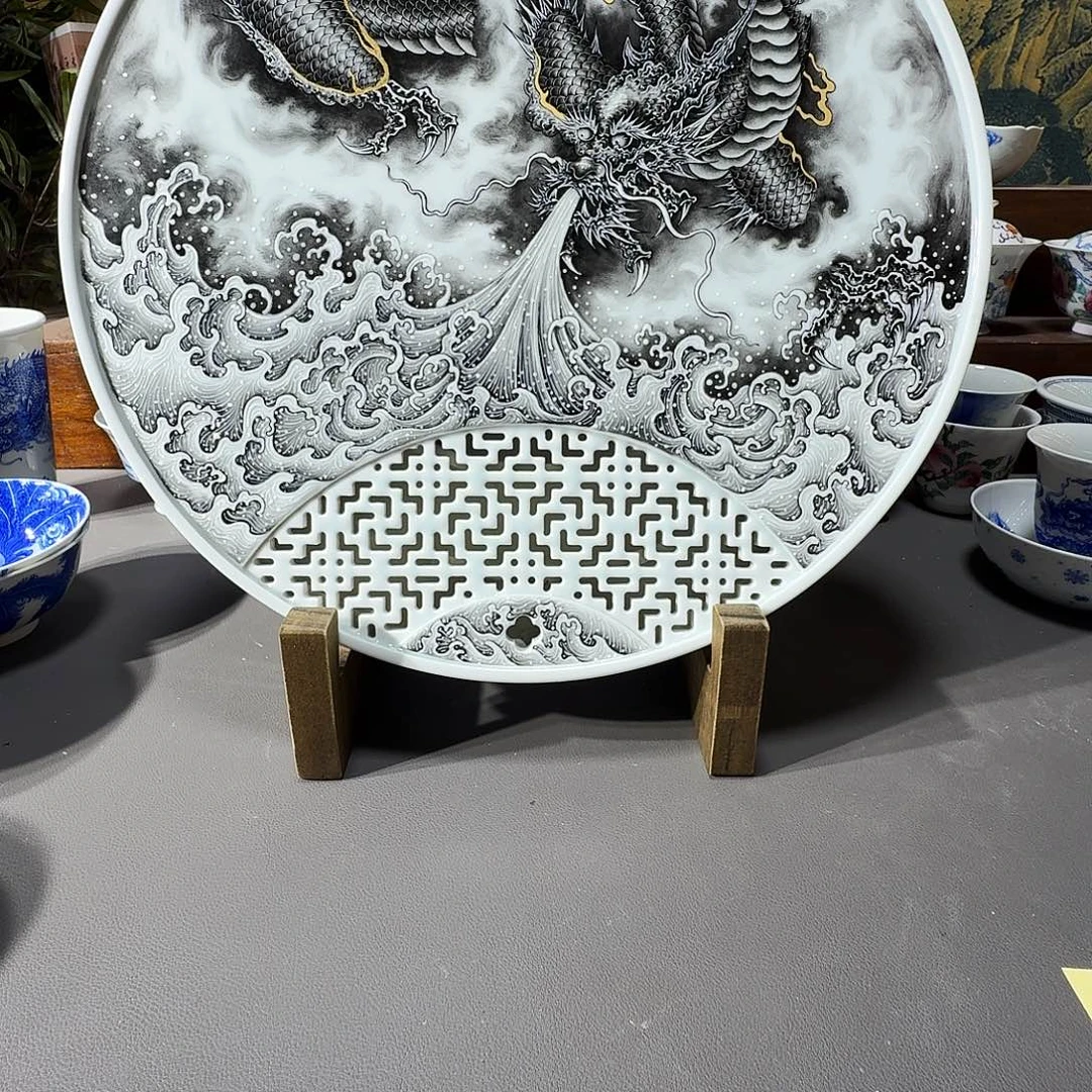 泥塑炮台手工手绘