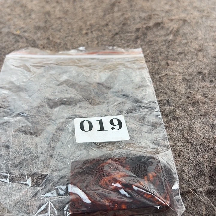 木用****5木料一物一拍木料