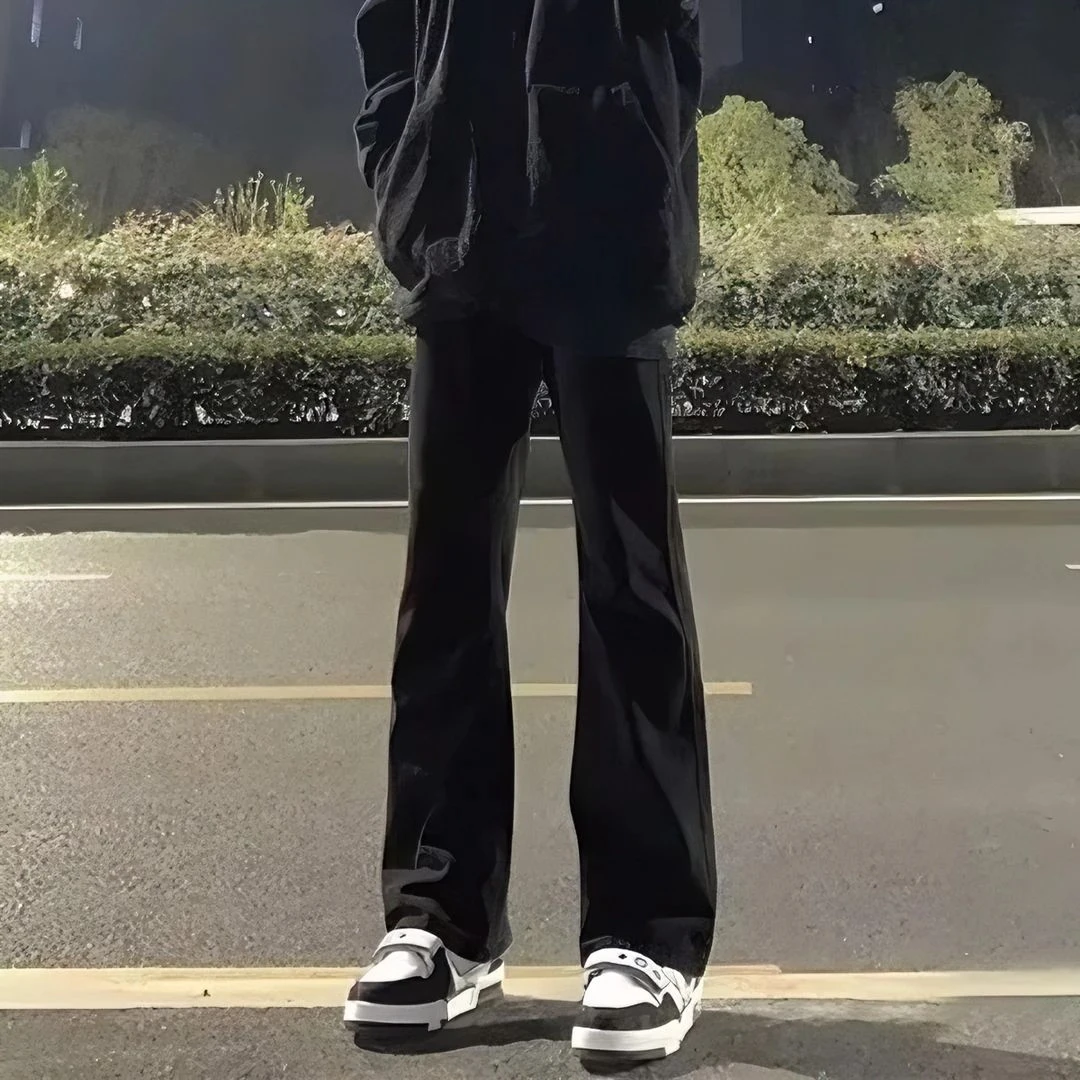 美式弯刀微喇裤子春秋高街纯黑色修身微喇牛仔裤男款男生直筒裤