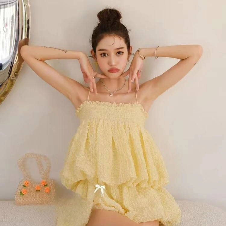 2024年夏季新款女装小众网纱蓬蓬吊带背心+阔腿休闲短裤两件套装