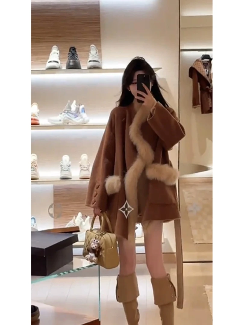 韩版小众设计感毛茸茸名媛风拼接外套女冬季高级感中长款韩系大衣