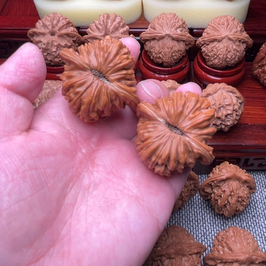 吊坠文玩核桃四座楼44尺