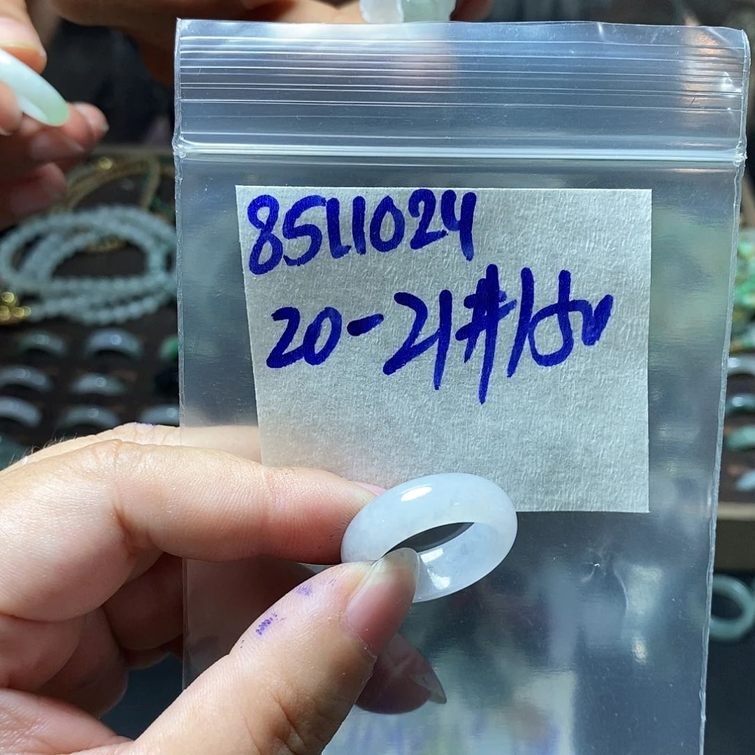 未镶嵌定制翡翠翡翠