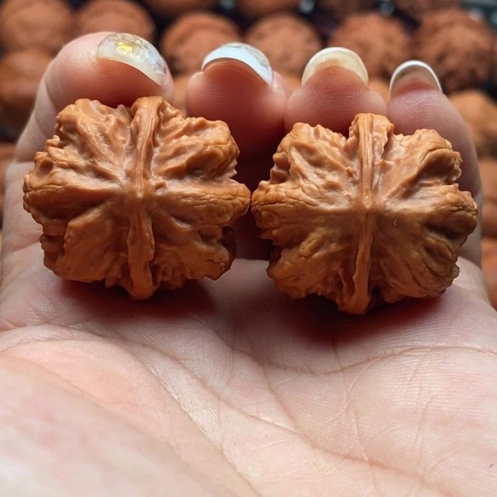 核桃精品文玩核桃手捻玄珠八棱