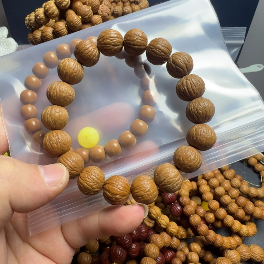 手串猴头核桃老型和原皮两条