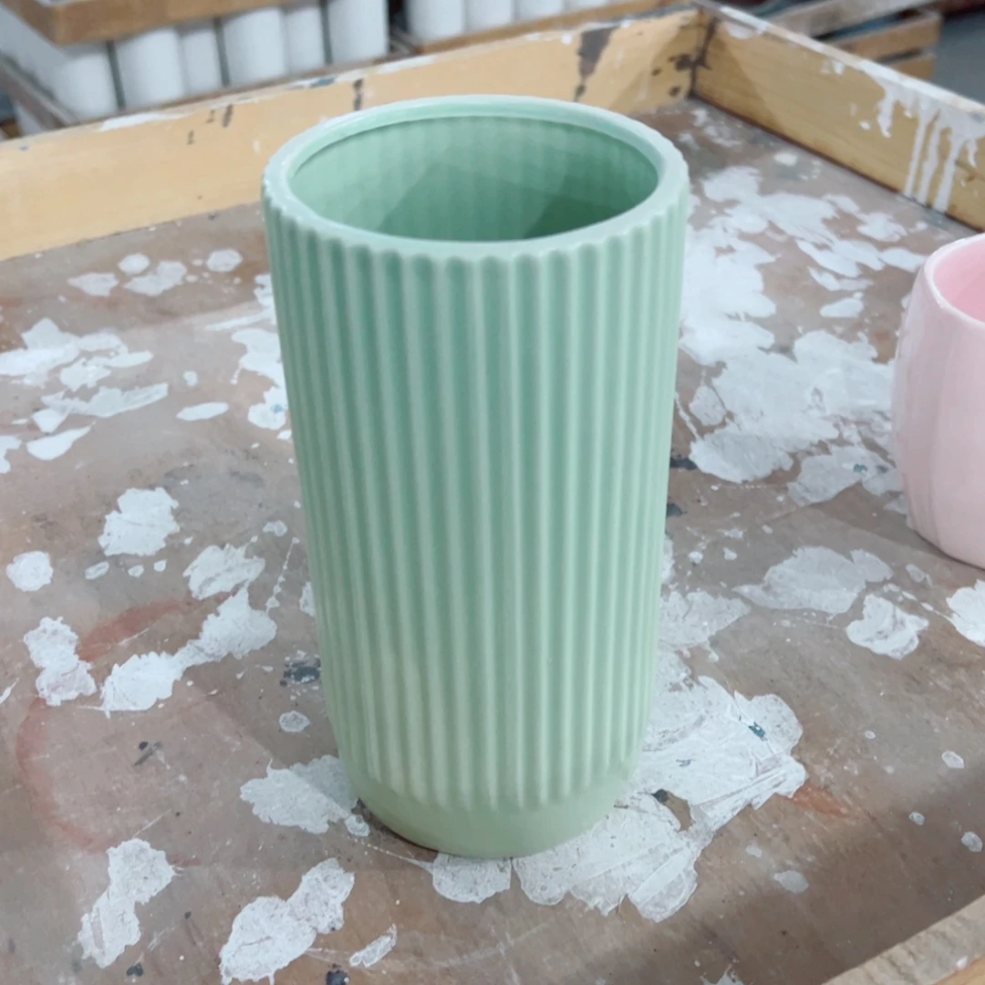 满10米包邮发货，默认打孔发货，不打孔联系客服备注。