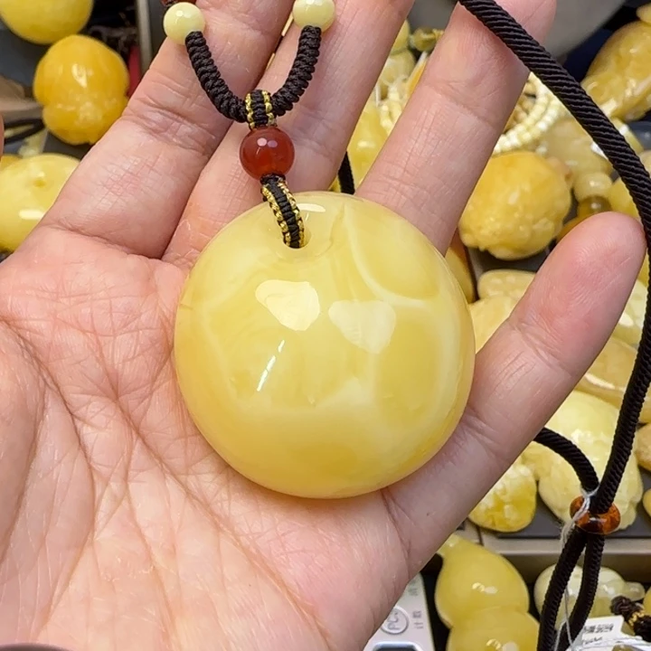 未镶嵌颈饰蜜蜡天然蜜蜡