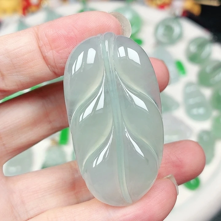 翡翠未镶嵌颈饰缅甸天然A货翡翠