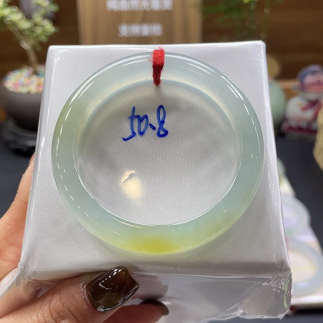 翡翠未镶嵌手镯59 号