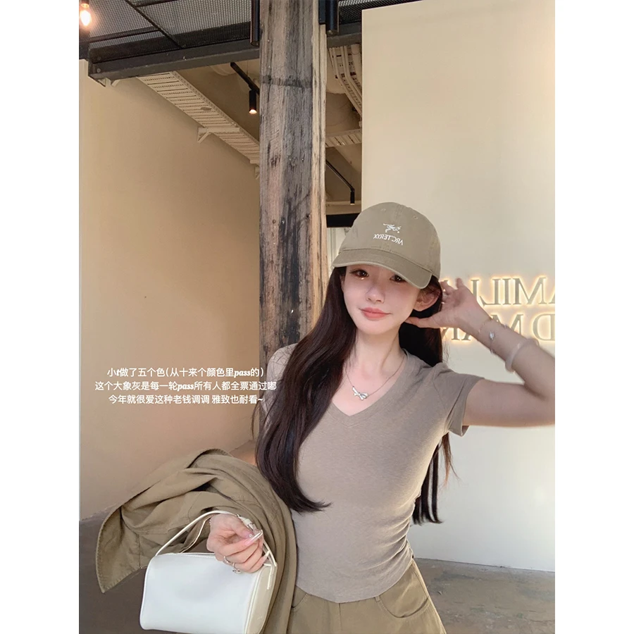 金蘑菇菇新季不减肥t系列/ 一秒好身材小版型V领修身短袖