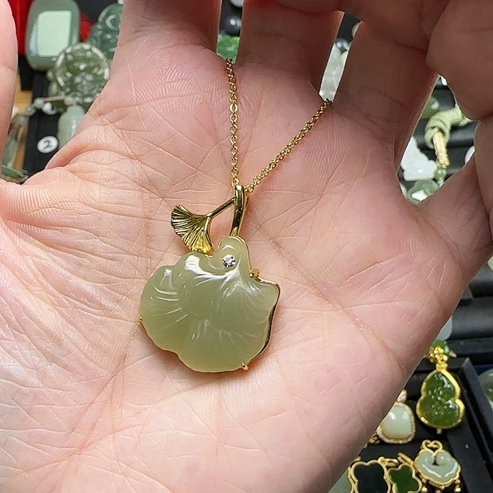 颈饰银S925镶嵌和田玉