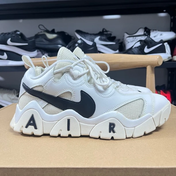 40码 Nike Air Barrage 缓震耐磨 复古运动 篮球鞋 二手