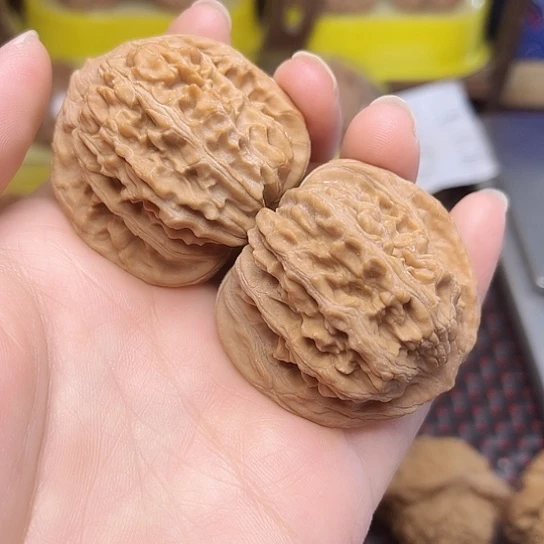 文玩核桃吊坠四座楼