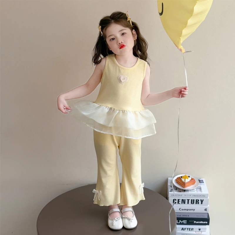 女童喇叭裤套装夏季2025新款小童洋气拼纱爱心时尚女宝夏款两件套