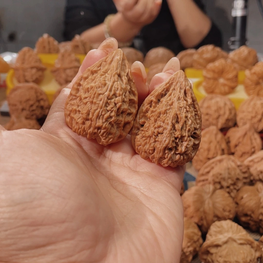 吊坠文玩核桃32塔尖28