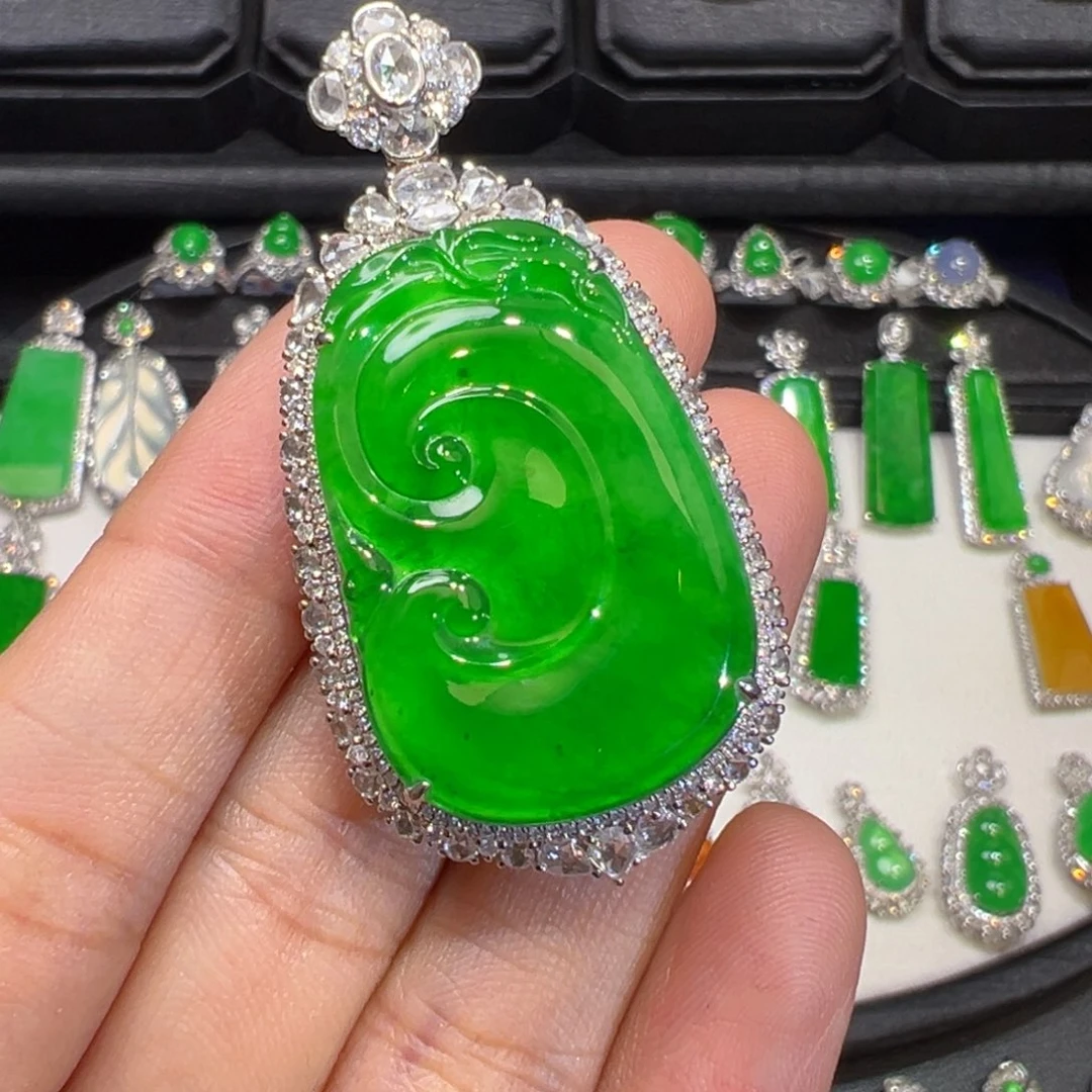 翡翠18K金镶嵌颈饰玉*分单