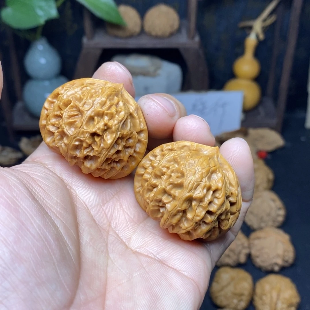 文玩核桃吊坠你****呀41宫灯