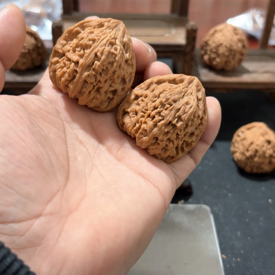 C***s文玩核桃吊坠3888888888888