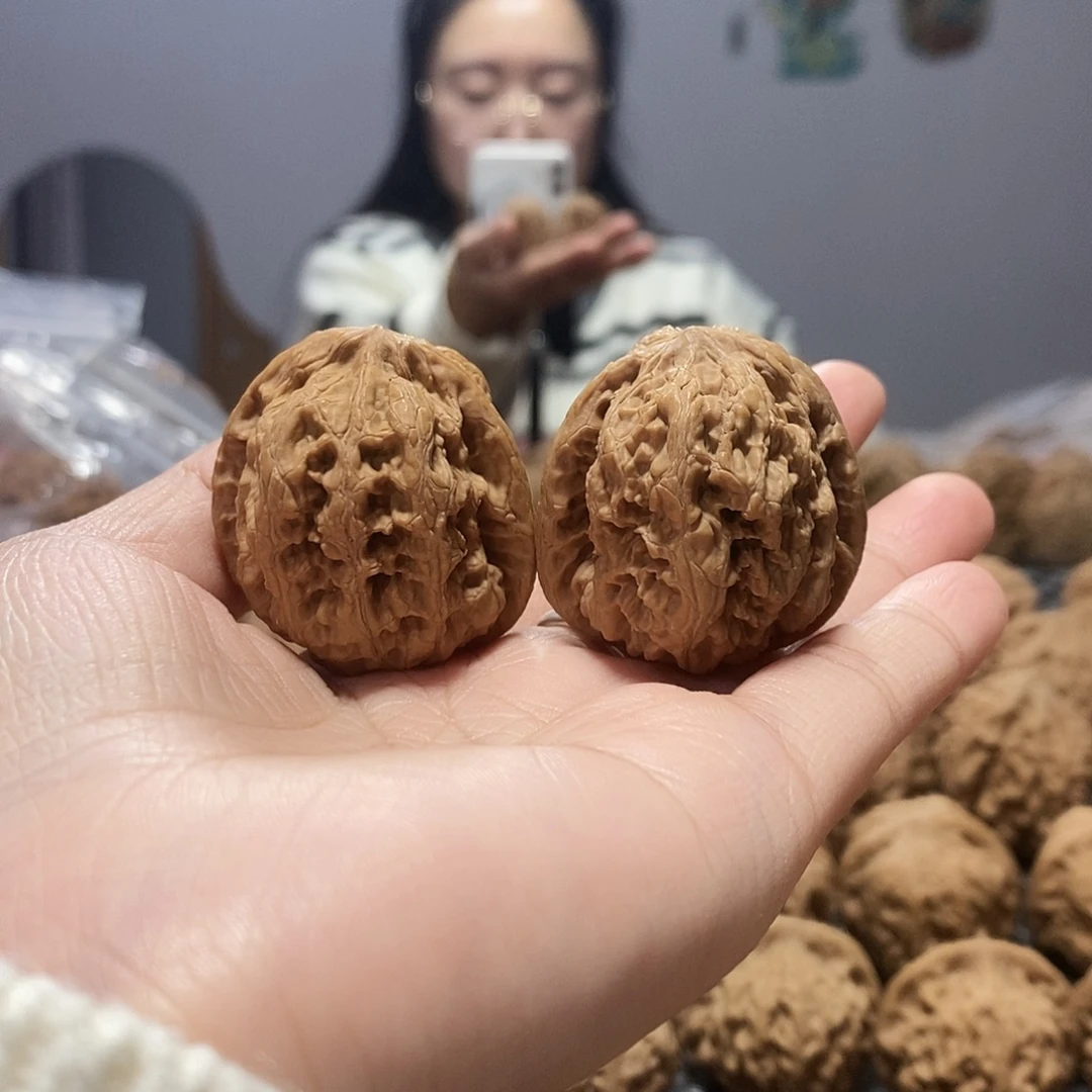 吊坠桃核将军膀35+