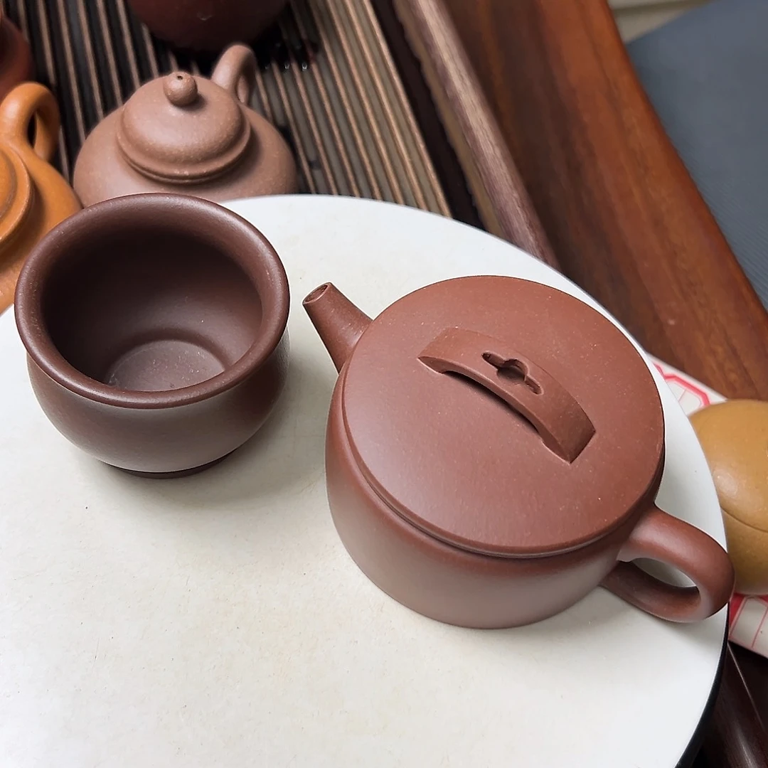 紫泥茶壶紫砂壶等传统