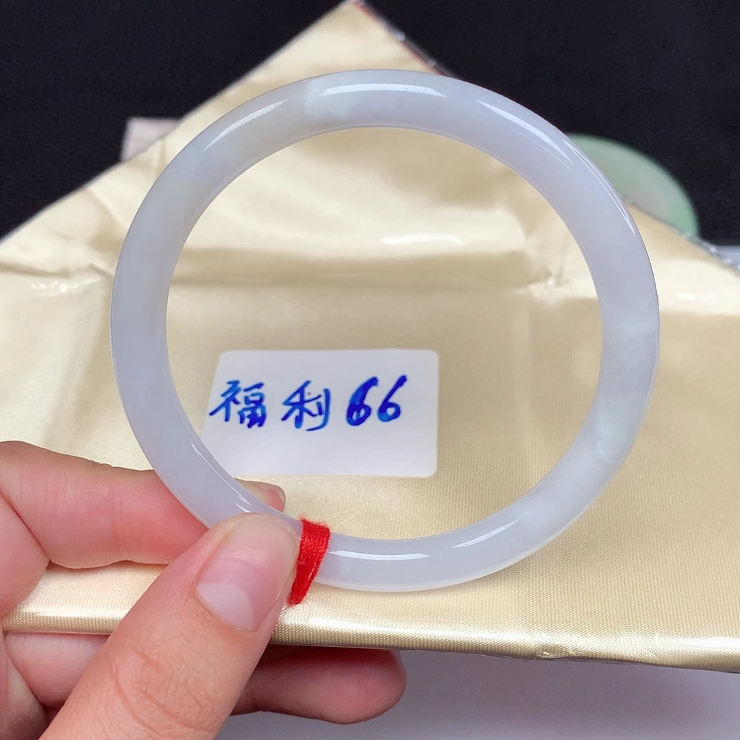 翡翠未镶嵌手镯（圆镯）美人条57