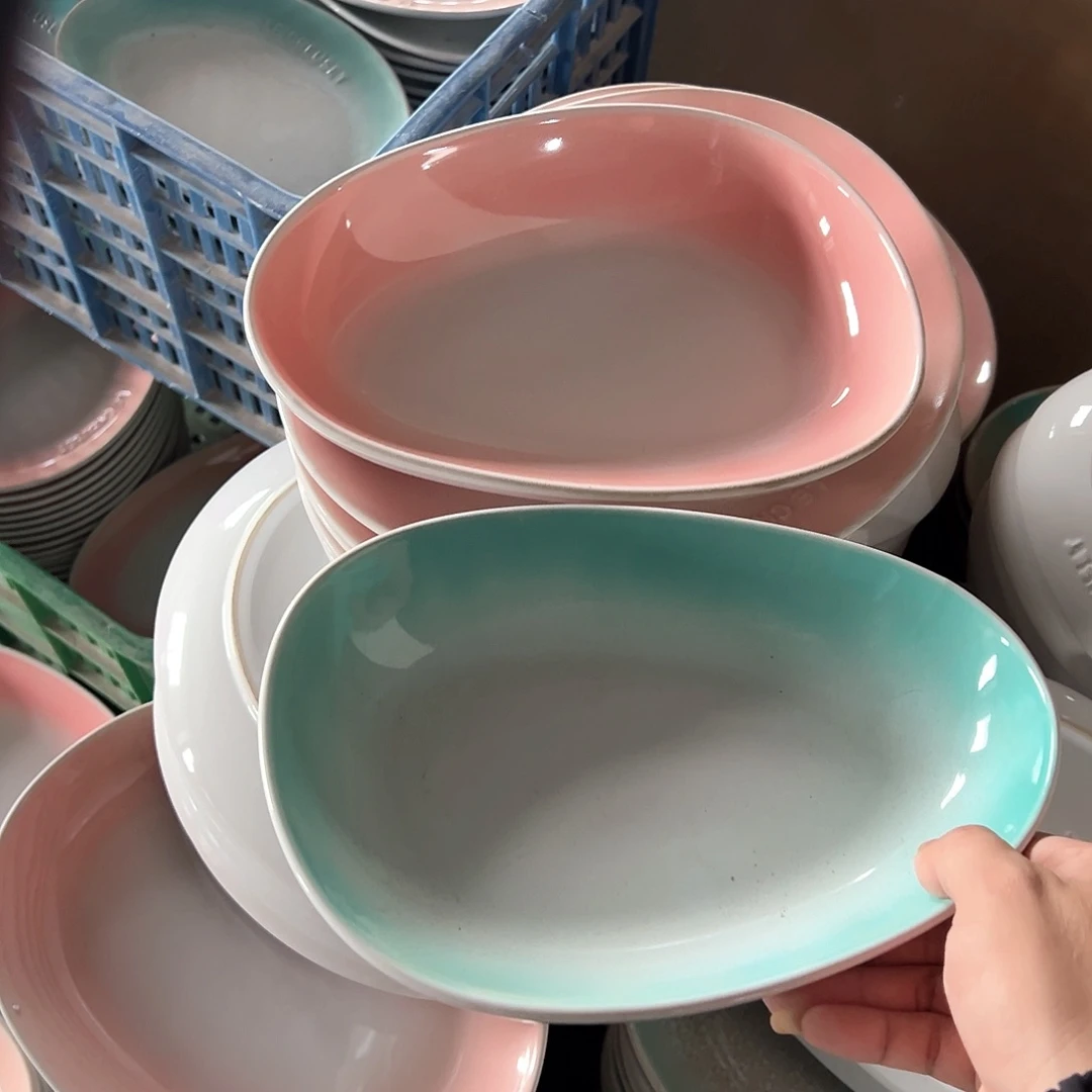 陶瓷 花瓣深盘 粉白➕青羽