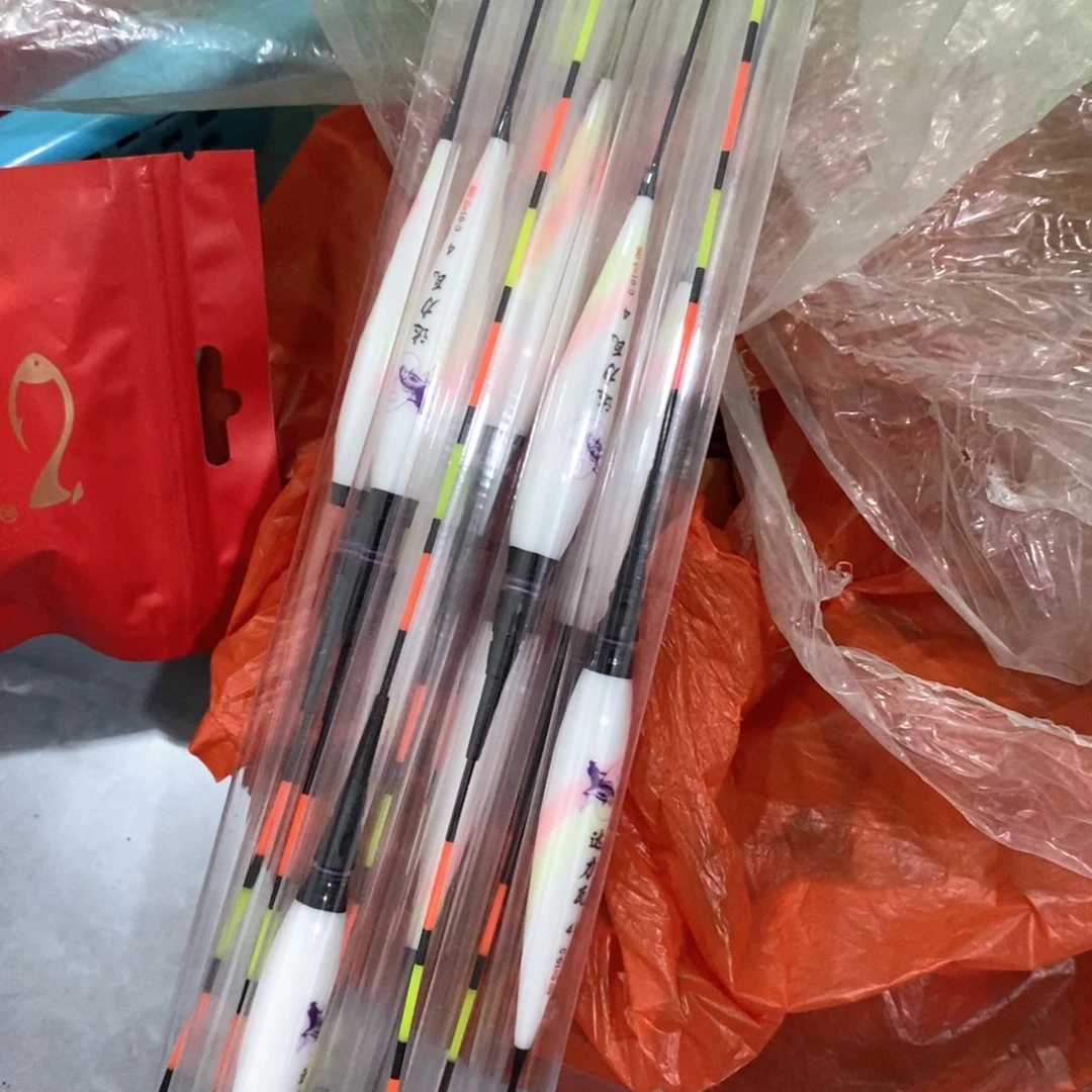 纳米夜光漂8根吃铅随机