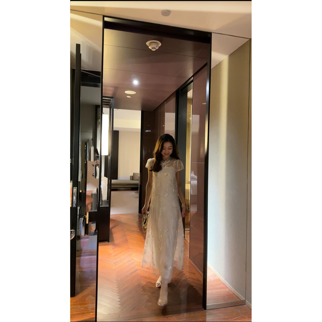 W·HAHA【梦雨江南】复古优雅亮片刺绣绝美桑蚕丝连衣裙51567