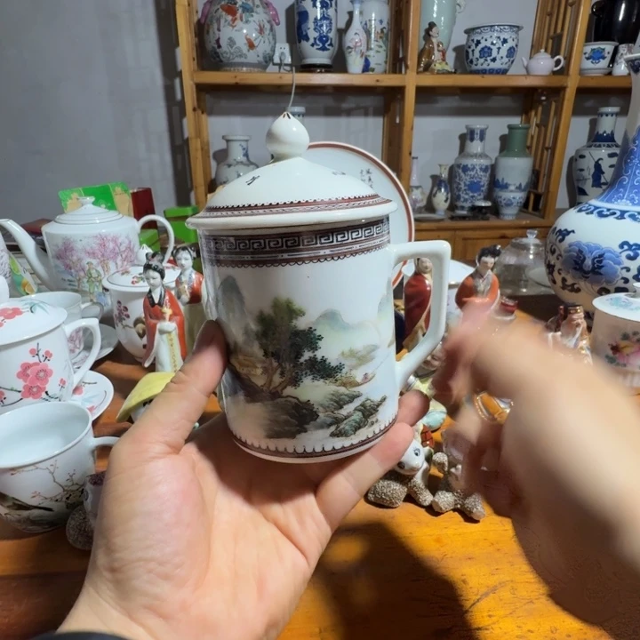 黑***际摆件景德镇陶瓷艺术