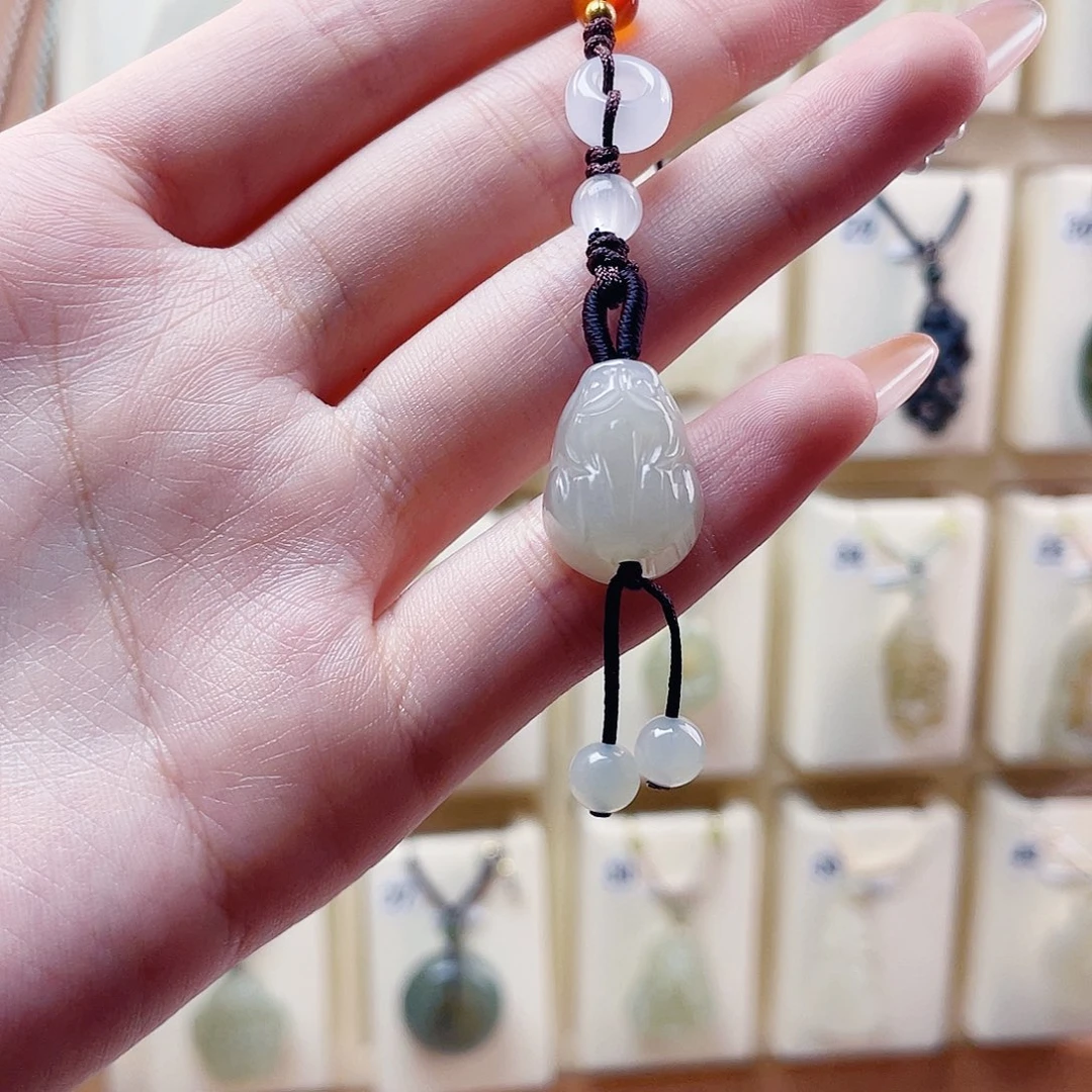 ゜***。和田玉未镶嵌吊坠(赠链)