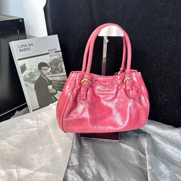 95新 MIU MIU/缪缪 缪缪95新蝴蝶结托特单肩斜挎包