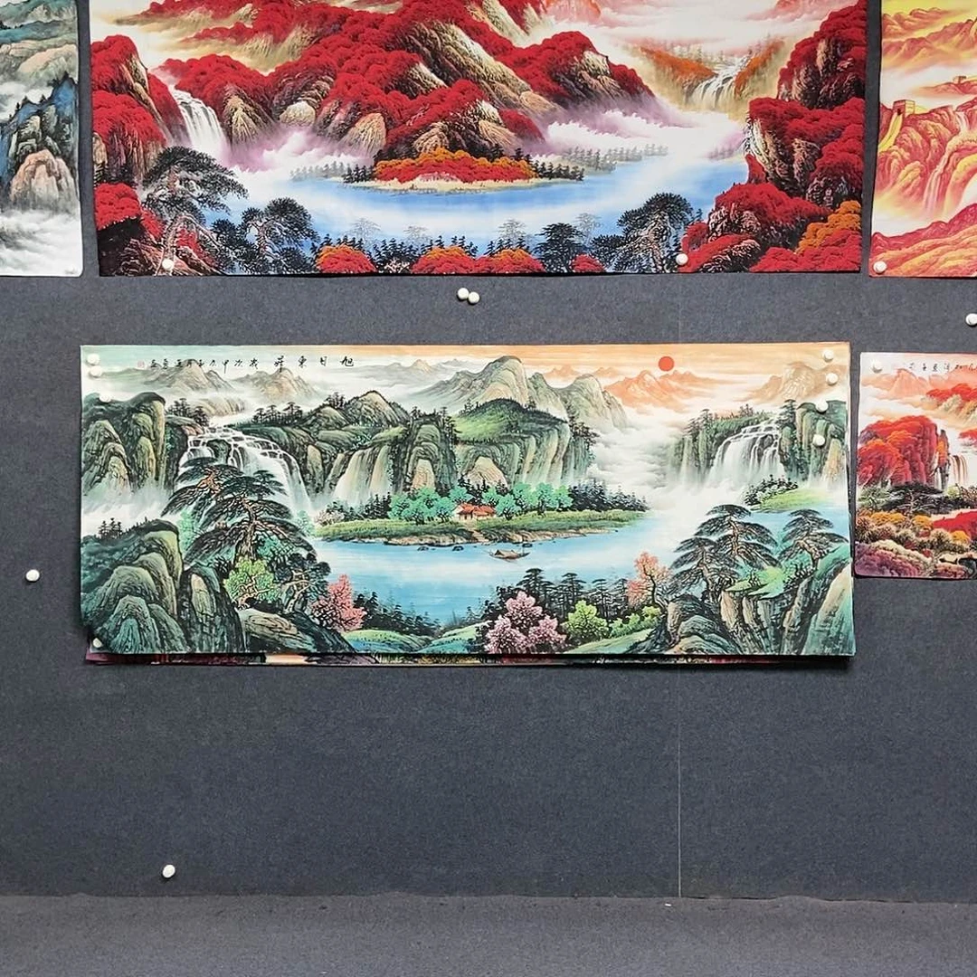 国画萨***。小八尺山水一副