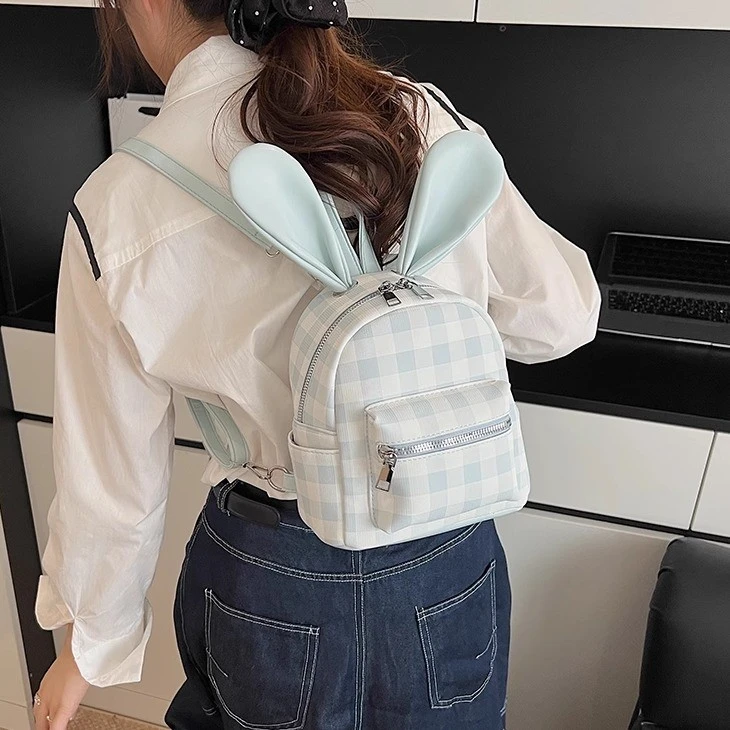 双肩包女时尚小众设计学生书包可爱兔耳朵卡通潮流高颜值旅游背包