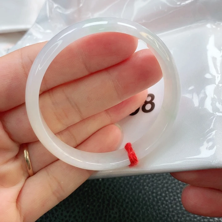 未镶嵌手镯翡翠51公主镯