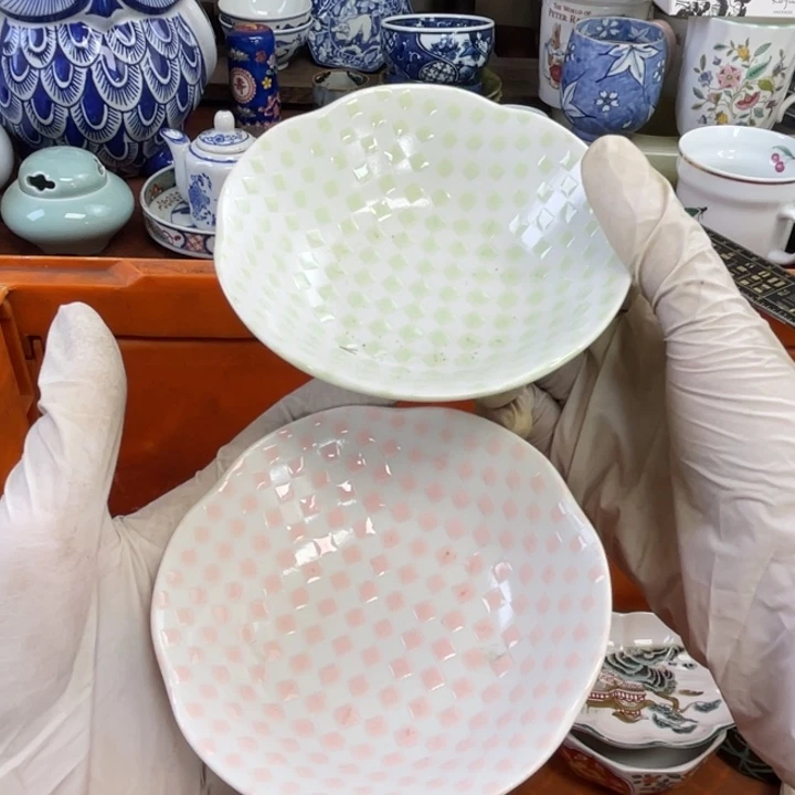 他家瓷器真美…开播了