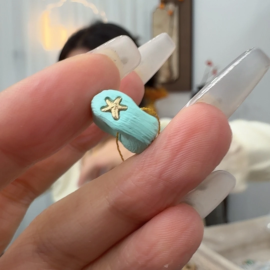 绿松石未镶嵌挂件