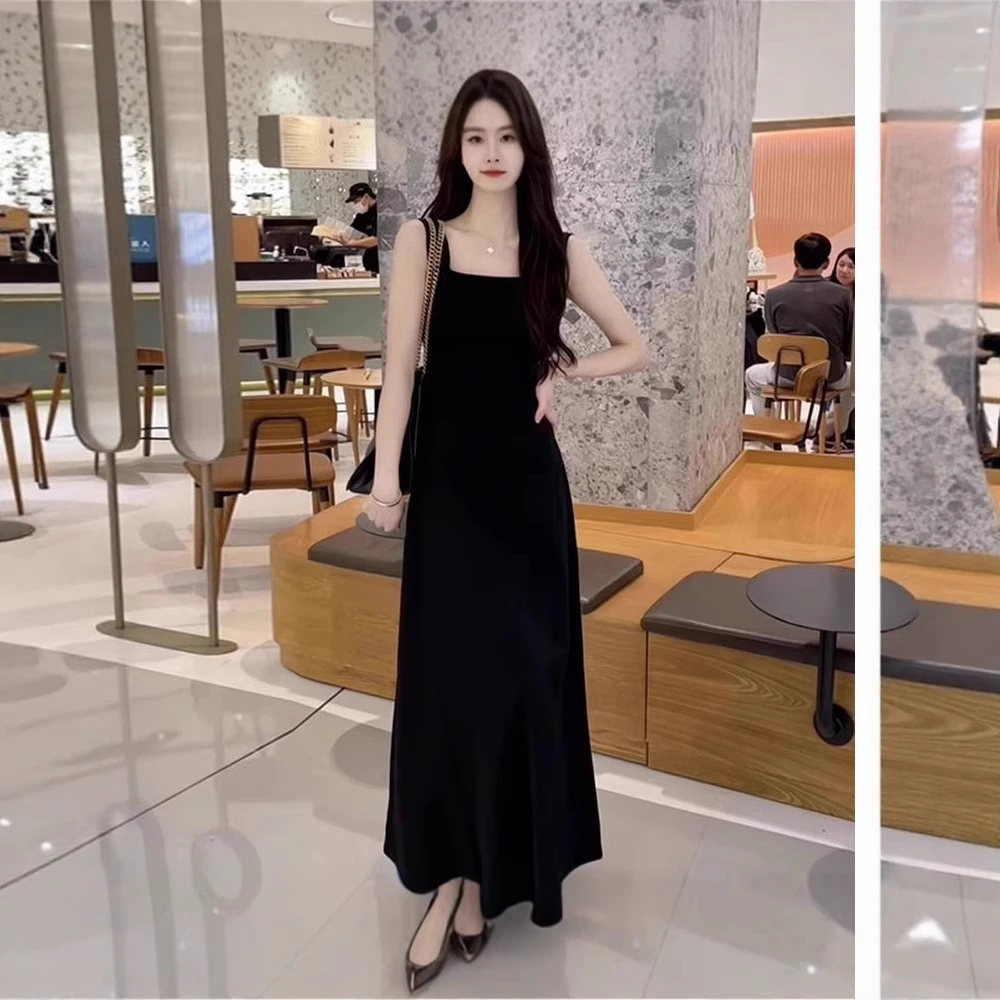 蓝色吊带连衣裙子女夏季2025新款法式高级感海边度假无袖背心长裙