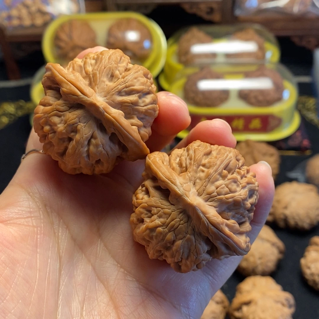 A***哥桃核把件全品凤凰台42